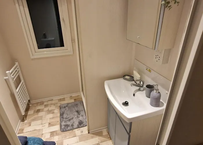 Ocean Breeze Retreats Uk - Primrose Valley *