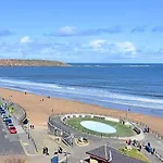 Ocean Breeze Retreats Uk - Primrose Valley * Filey