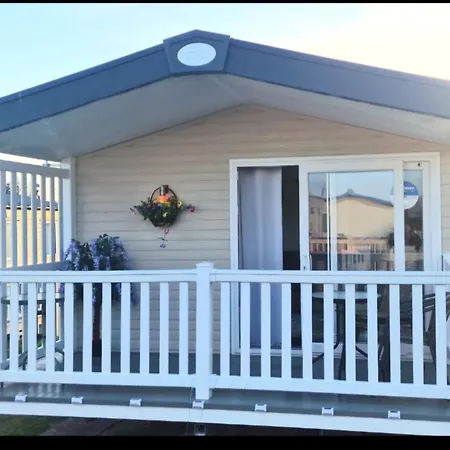 Ocean Breeze Retreats Uk - Primrose Valley * Filey