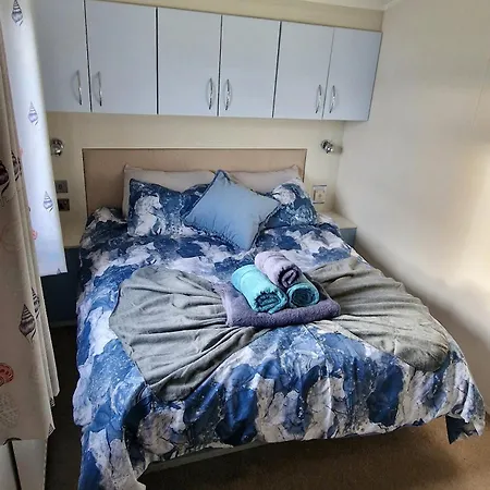 Ocean Breeze Retreats Uk - Primrose Valley